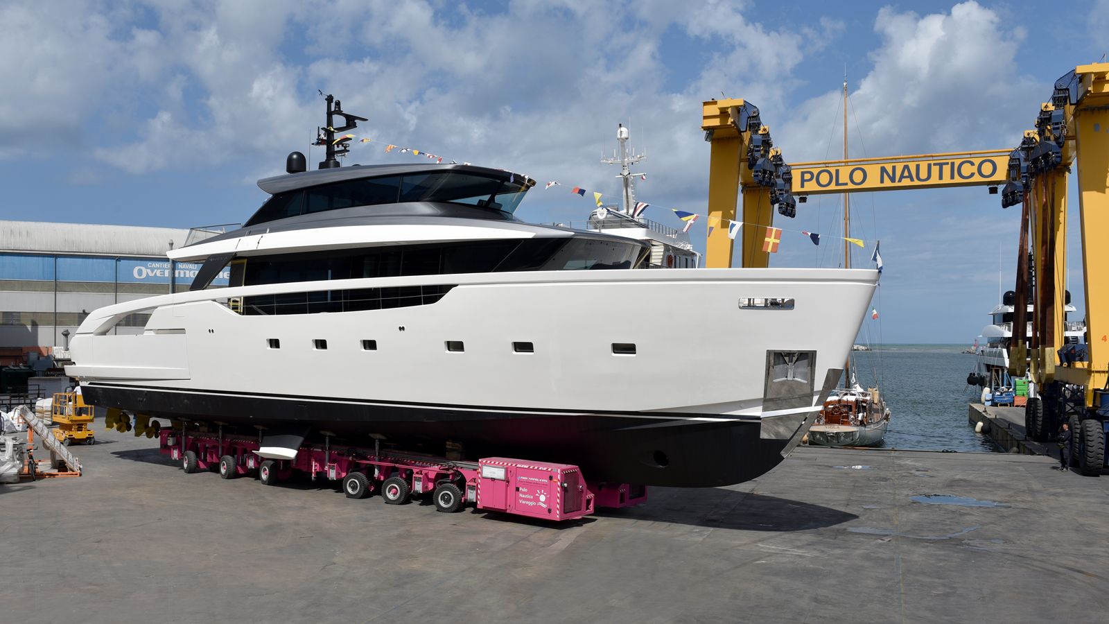 New York yacht (Sanlorenzo, 30.48m, 2025)